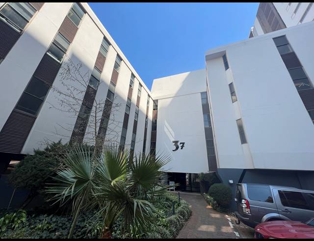 153M² OFFICE TO LET IN ROSEBANK